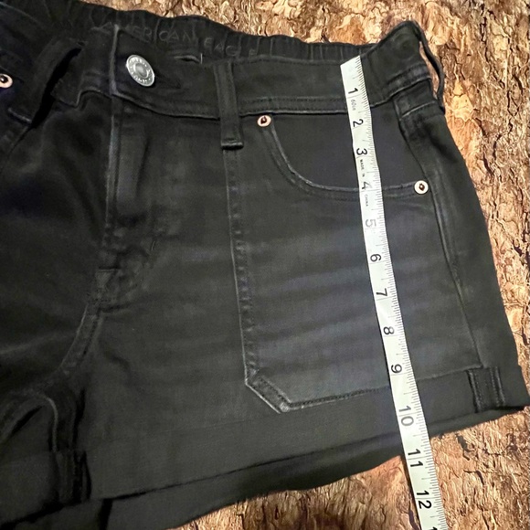 American Eagle Outfitters Women's Black Denim Shorts Size 2 - Picture 6 of 6